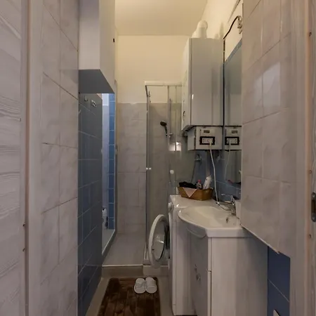 Intero - アパート トリノ